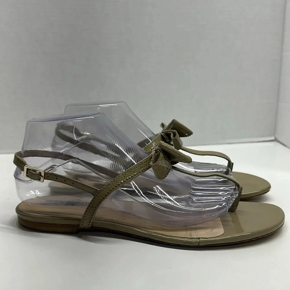 LK Bennett Bondi Patent Leather Bow Sandals Thong Flip Flops Ankle Strap Tan 40 - Picture 1 of 10